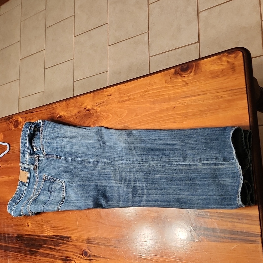 American Eagle Jean capris